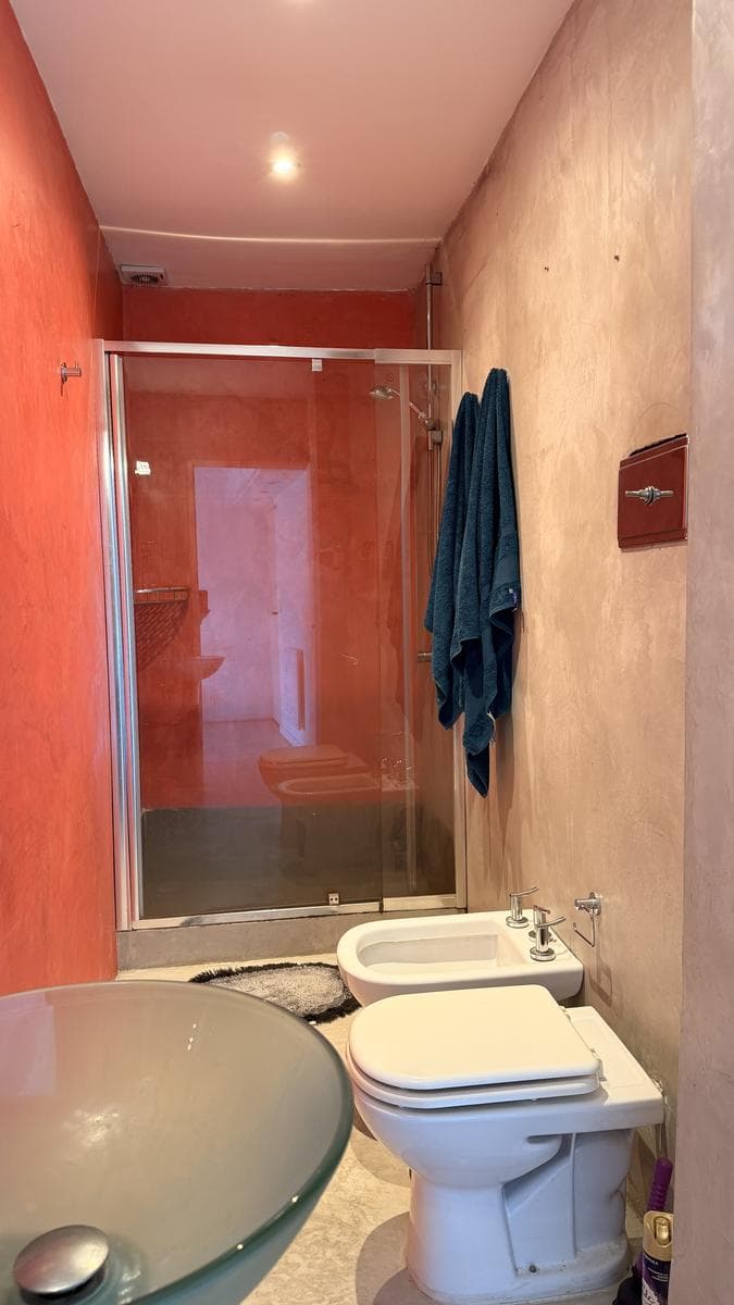 2-Bedroom Apartment for Sale with Parking Spaces in Cañitas—Very Bright