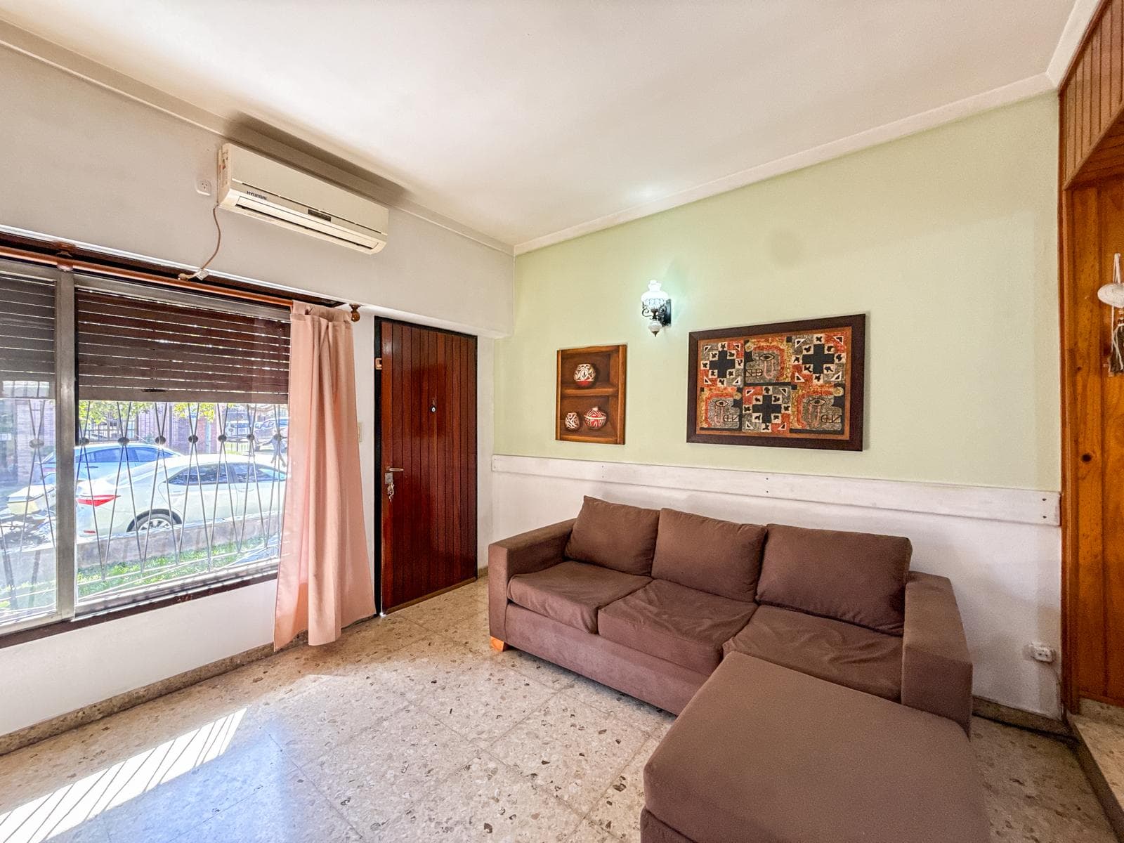 Corner House for Sale — 3 bedrooms, terrace, and spacious yard | San Isidro