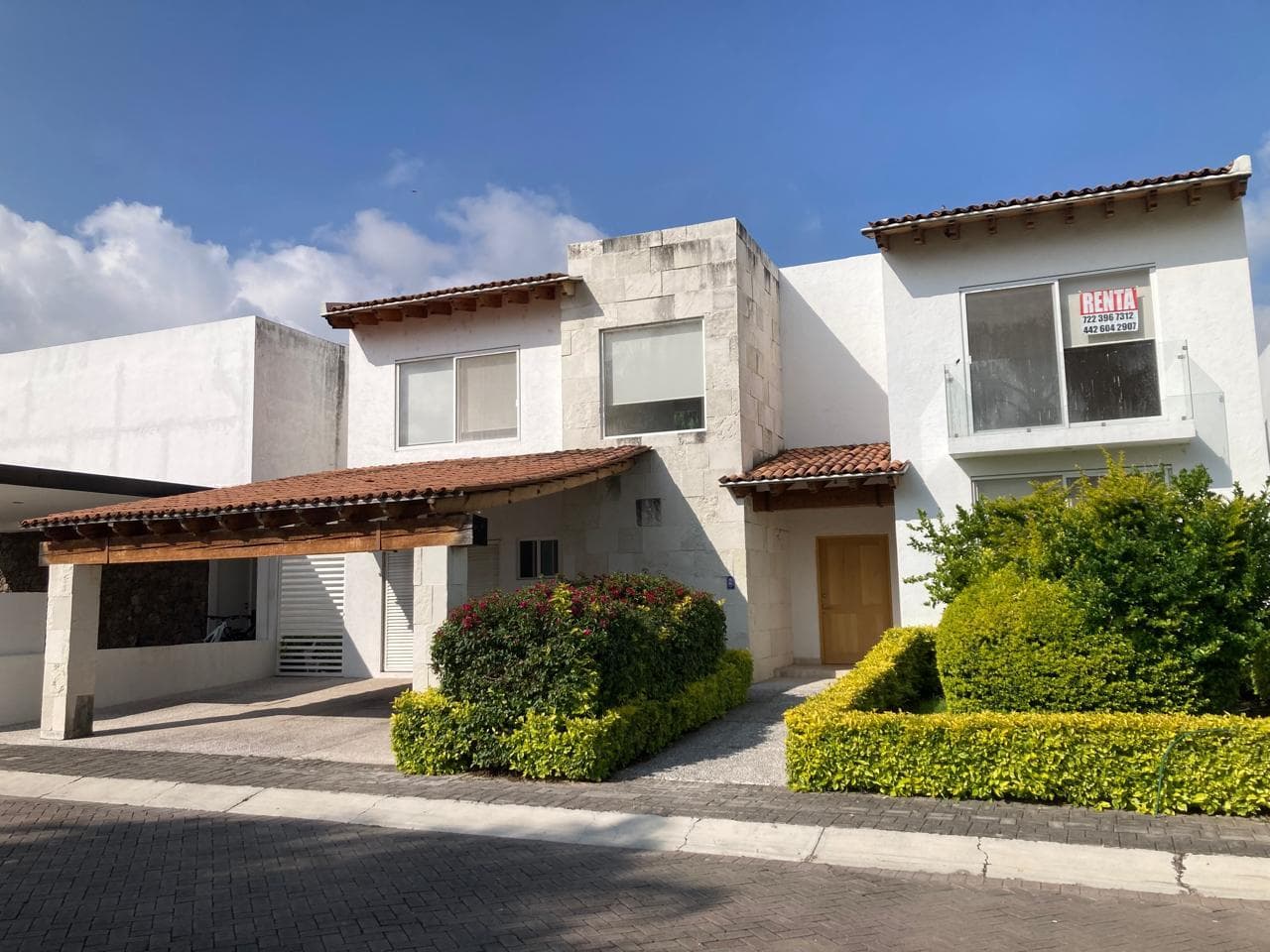 House for rent in Rinconada Jurica, Querétaro, Querétaro.
