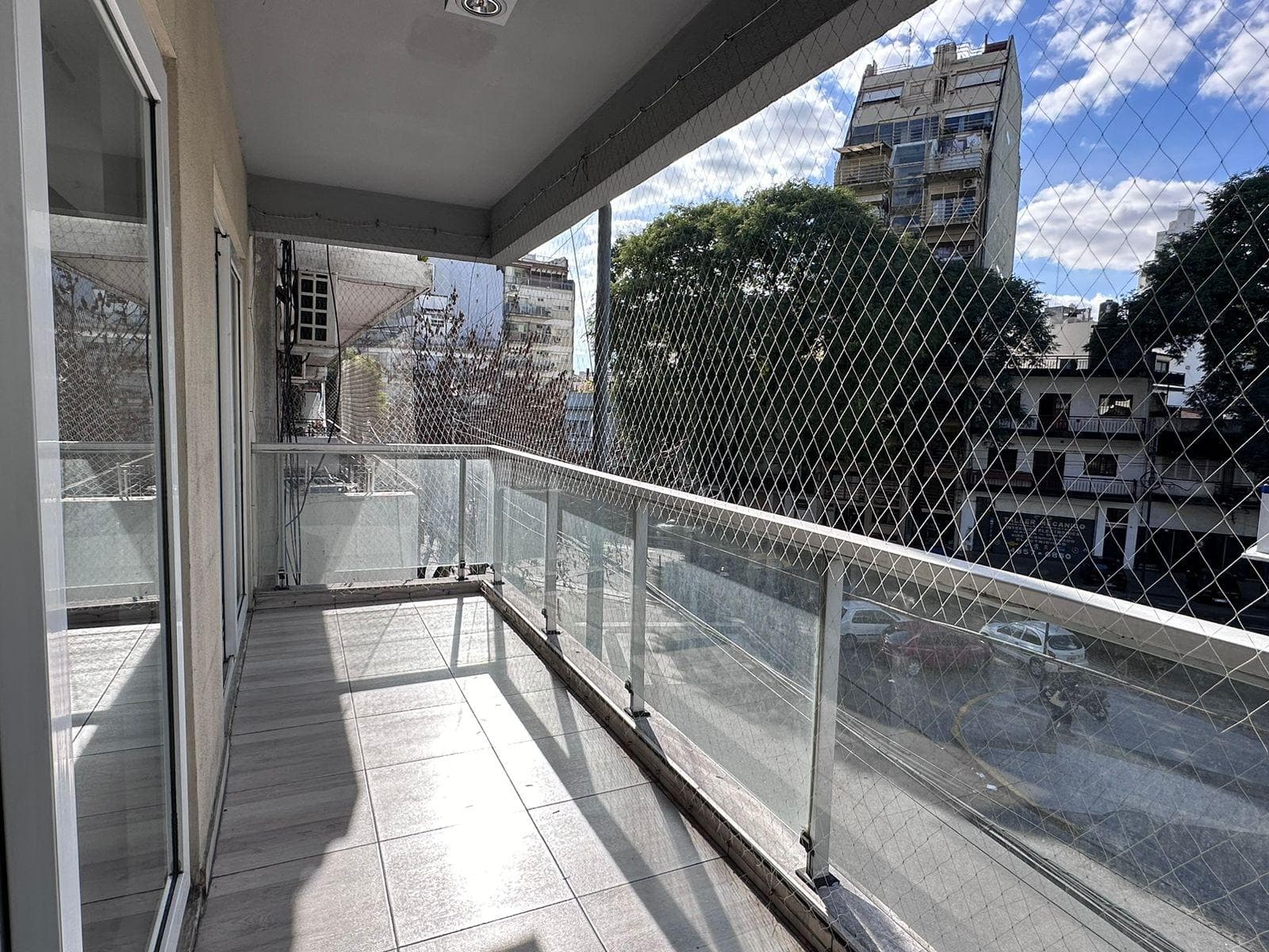 Spacious Studio Apartment Facing the Street | Very Bright | Pool and Terrace with Grill