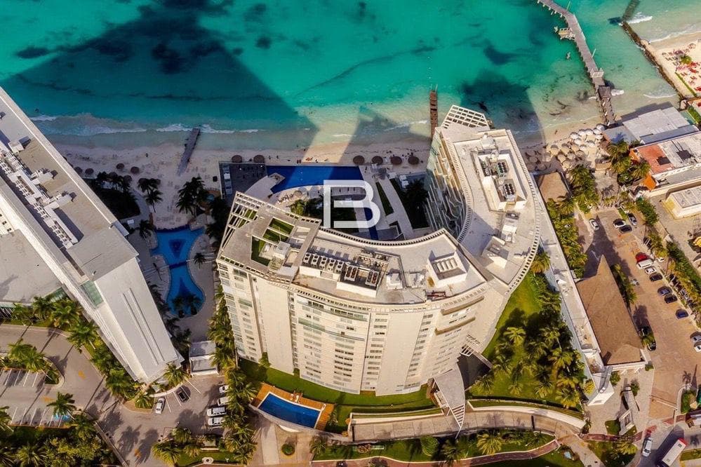 Apartment for Sale in Punta Cancun