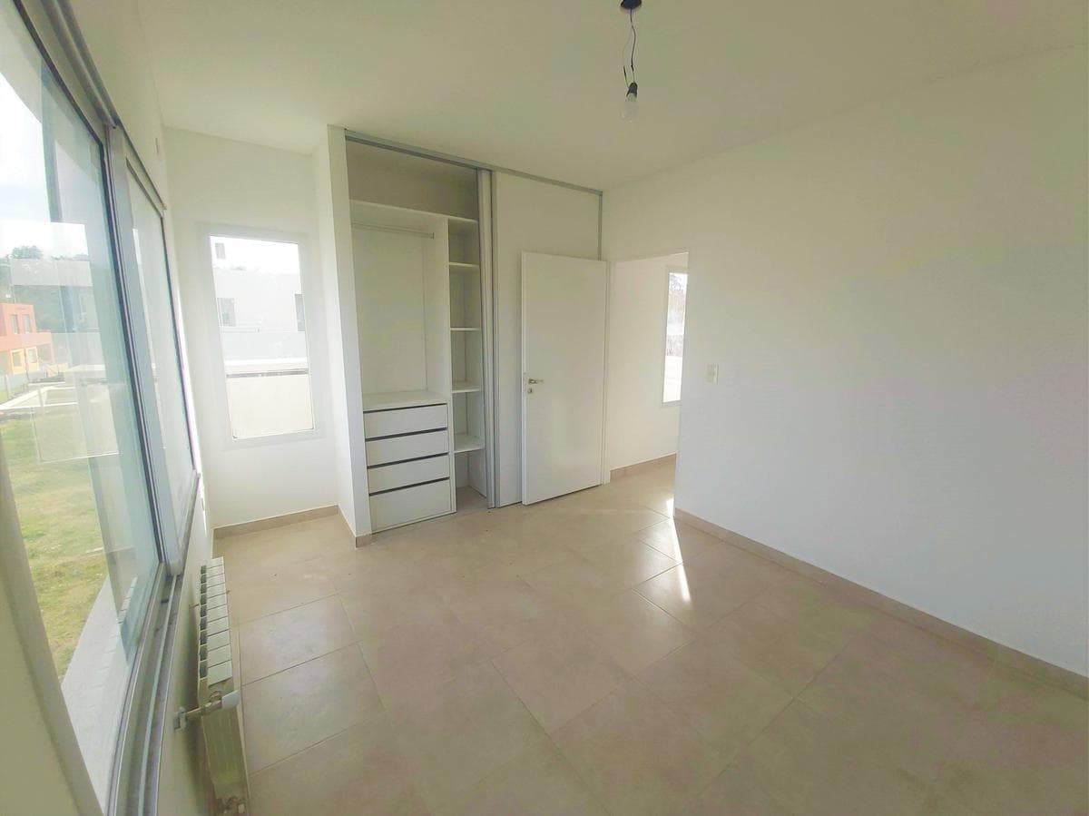 House for Sale in Pilar del Este - Casas del Este