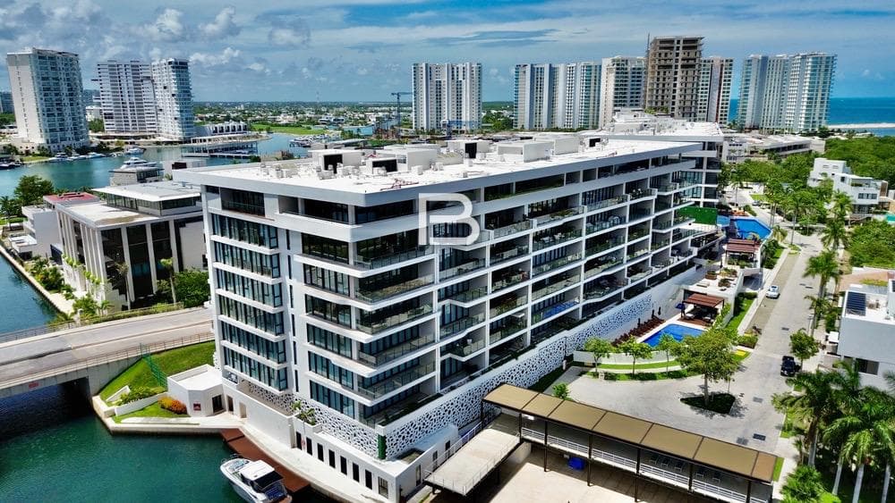 Allure Puerto Cancun: Fully Furnished Apartment for Rent