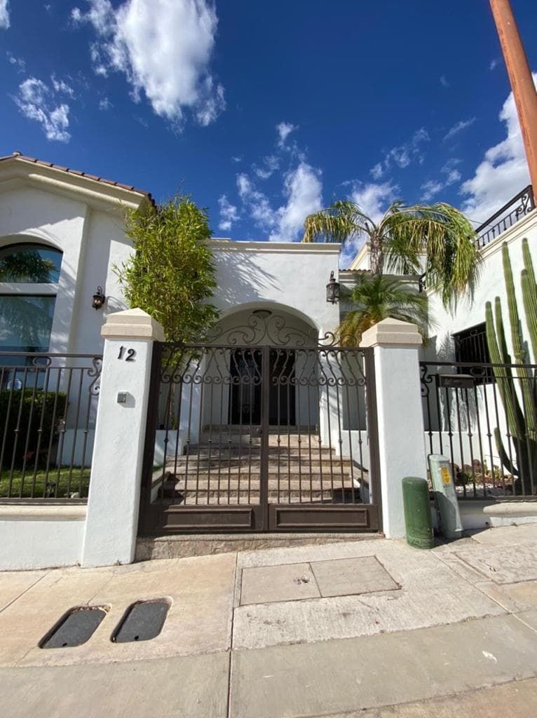 House for Sale in Santa Lucia Residencial