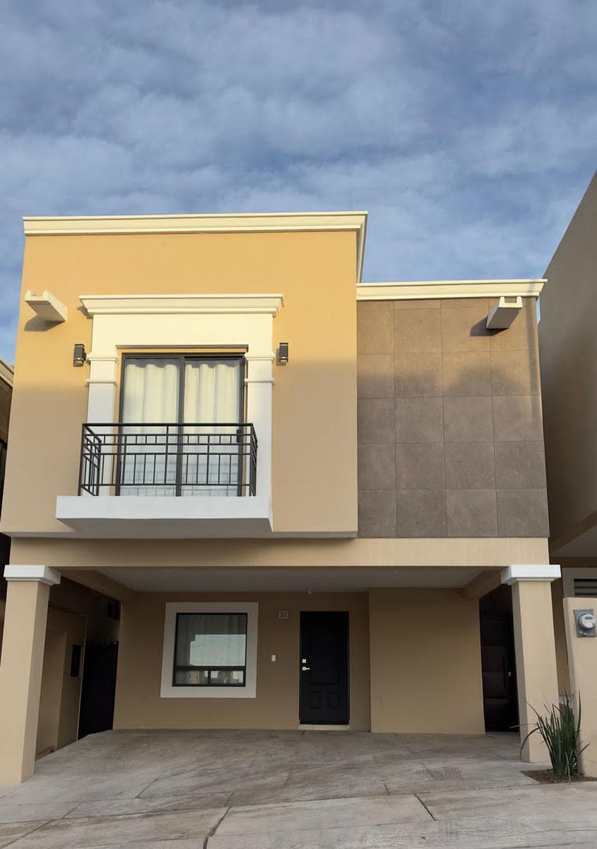 House for Rent in Alaria, Provenza District