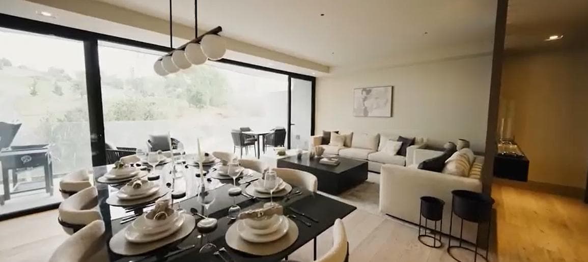 Apartment for sale in Bosque Real: security, luxury, amenities, service contract, immediate availability