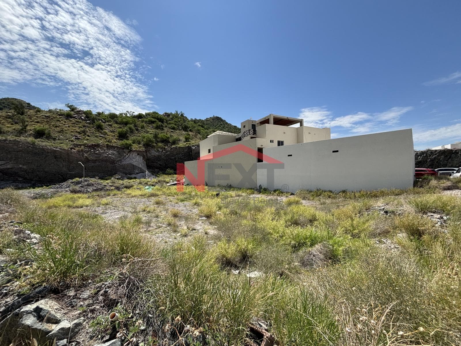 LAND FOR SALE IN THE LA CAÑADA RESIDENTIAL COMMUNITY
