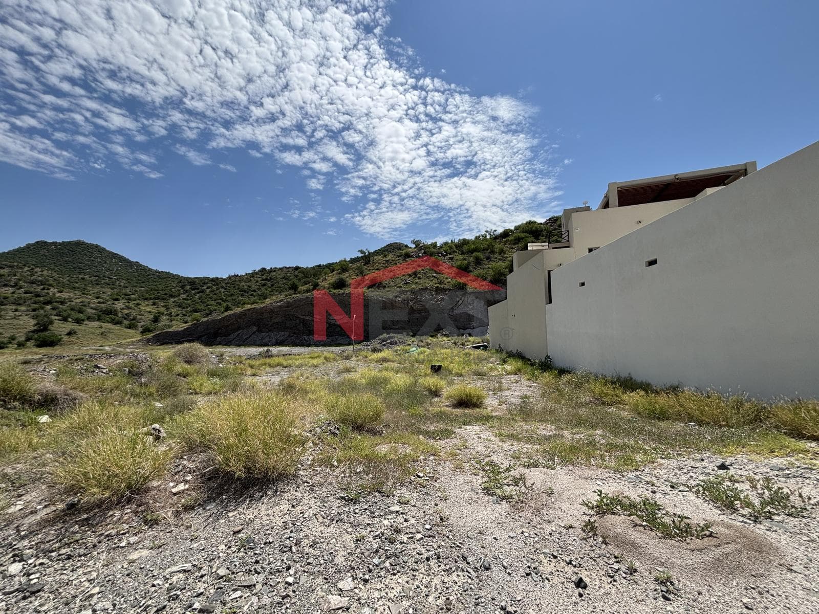 LAND FOR SALE IN THE LA CAÑADA RESIDENTIAL COMMUNITY