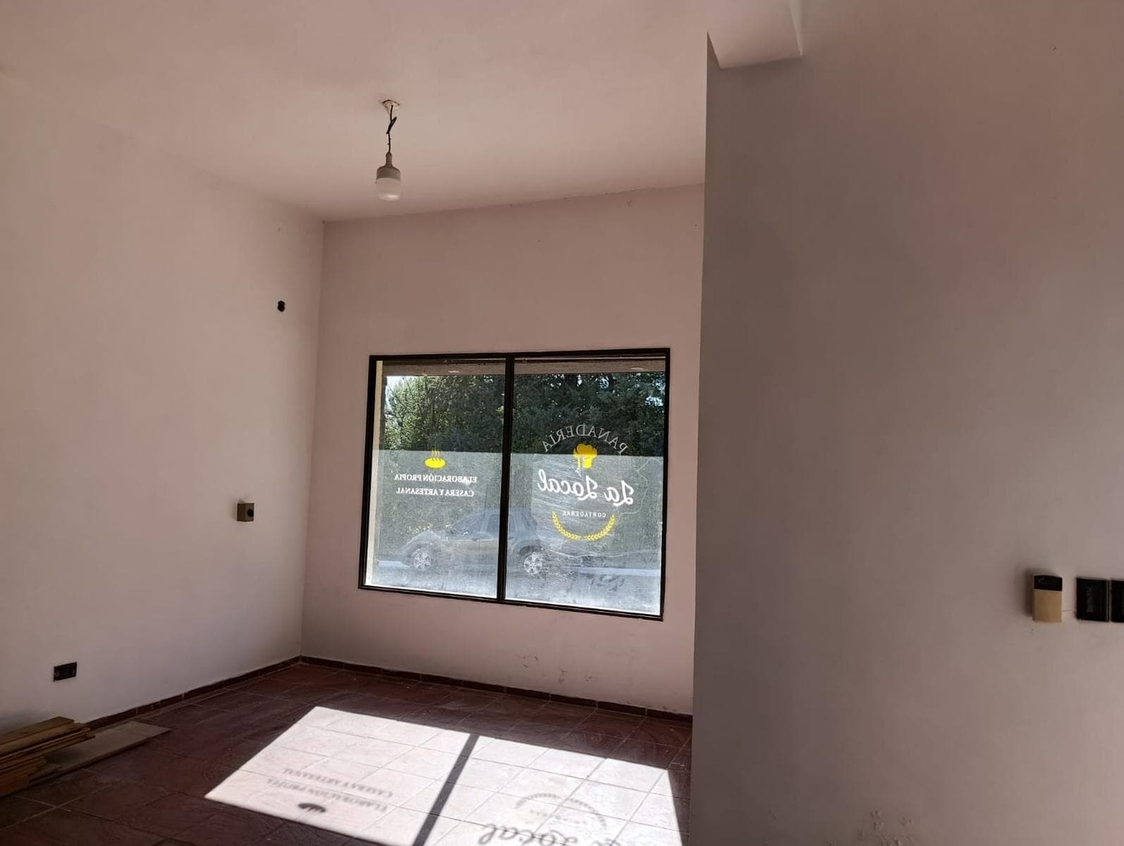 Business in Cortaderas