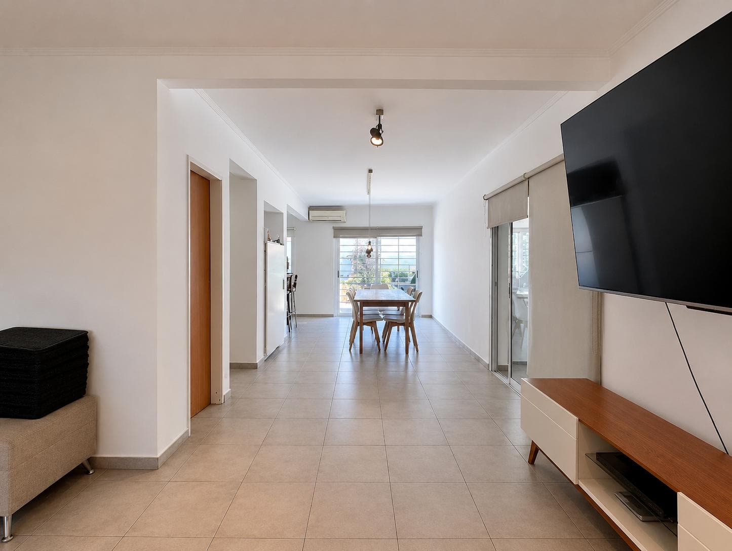 4-room house with 3 bedrooms, a suite, and a garden with a pool and barbecue | Garage | Castelar