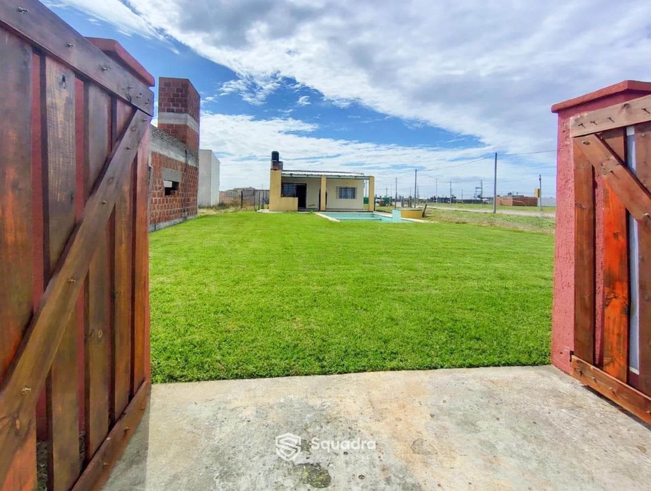 FOR SALE | TRADE - 1-bedroom house with a yard - Barrio Abierto Altos de Piñero, Piñero.