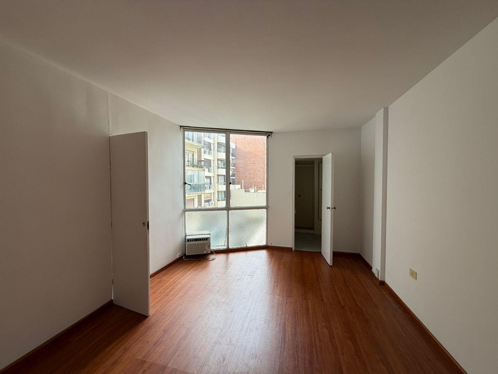 Bright one-room apartment for RENT - RECOLETA