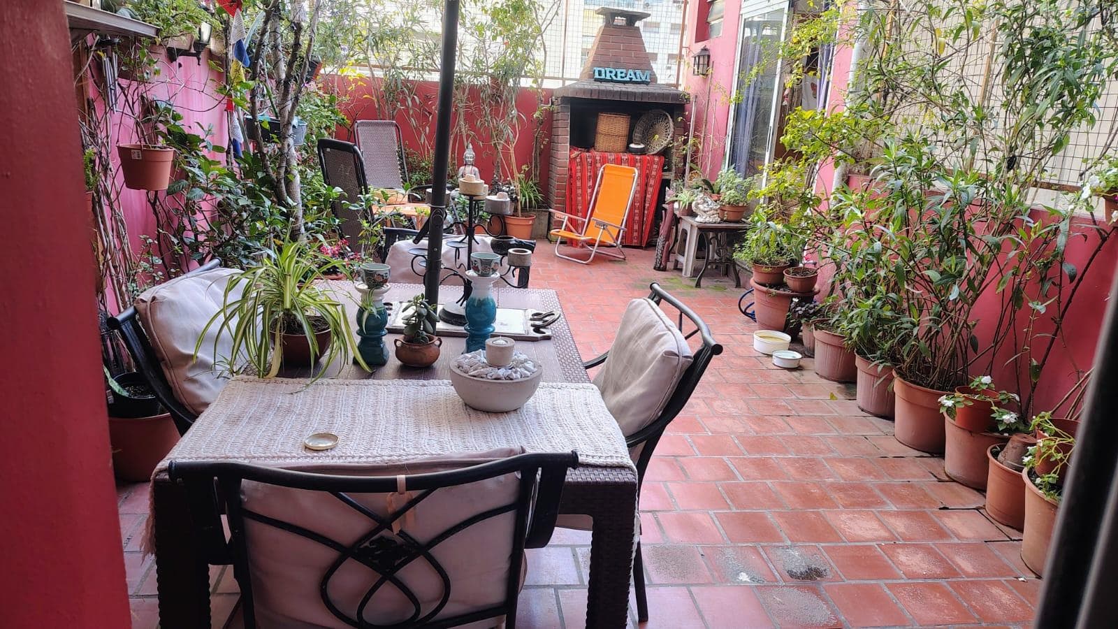 4-ROOM APARTMENT WITH ITS OWN TERRACE AND A SPACIOUS SEPARATE AREA WITH A BATHROOM