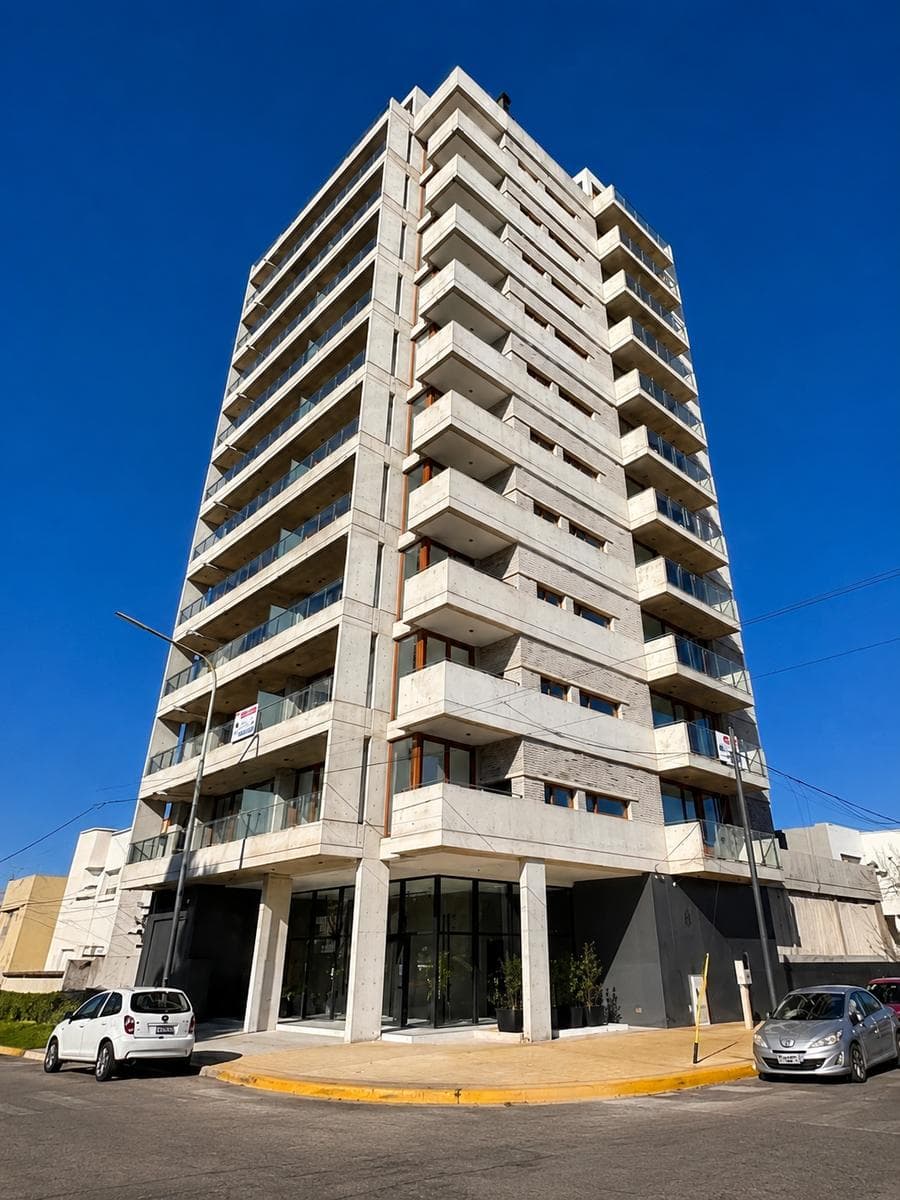 Exclusive Sale/Rental: 2-bedroom apartment with views of Plaza Olazabal. Parking space. Amenities.