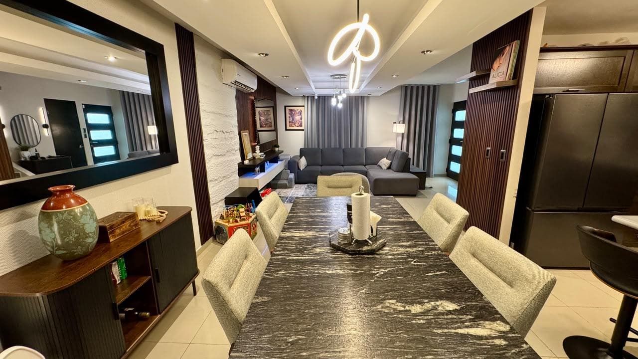 HOUSE FOR SALE IN CERRADAS DE CUMBRES
