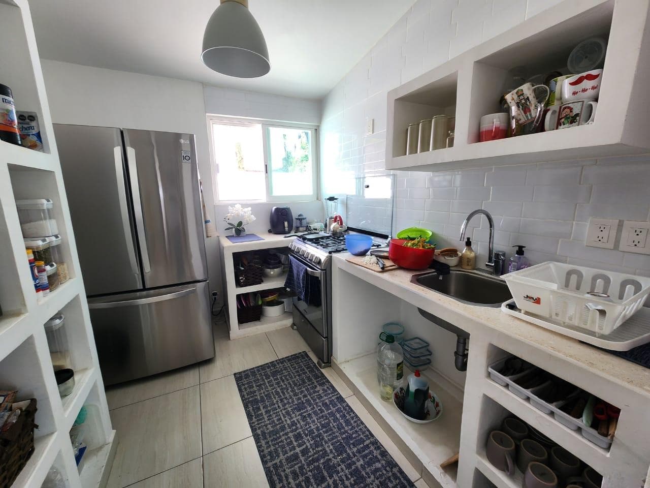 House for Sale in Cuernavaca: Property with 2 Detached Houses on 880 m² of Land in Flores Magon, Cuernavaca