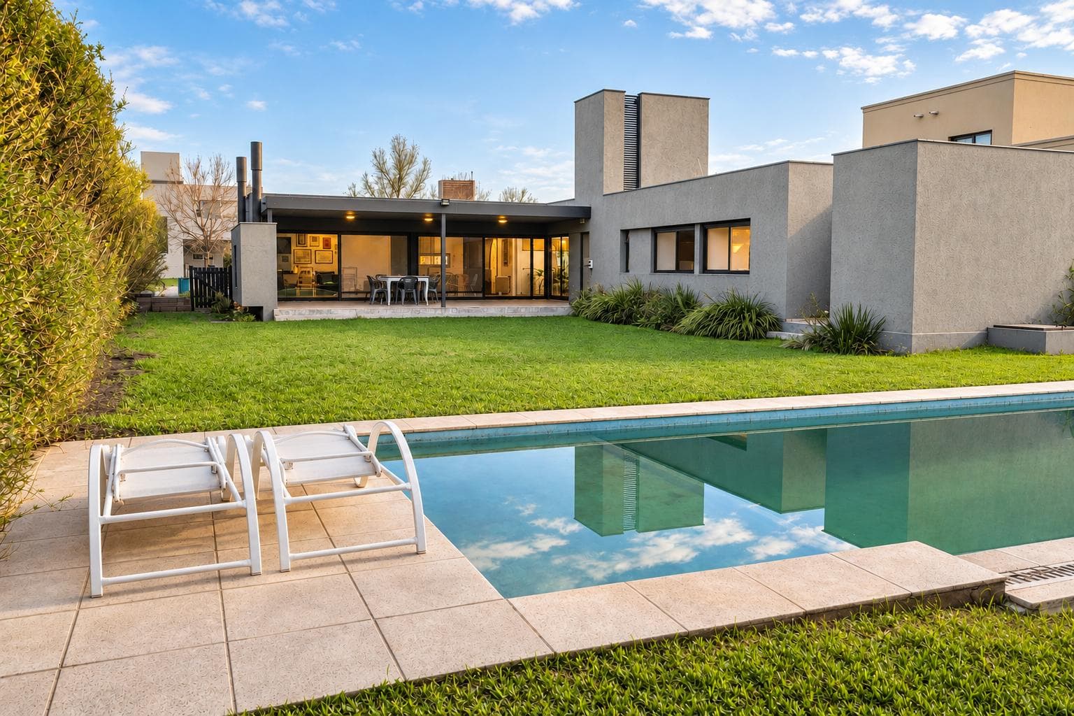 Puerto Roldan House, one story, 3 bedrooms, pool