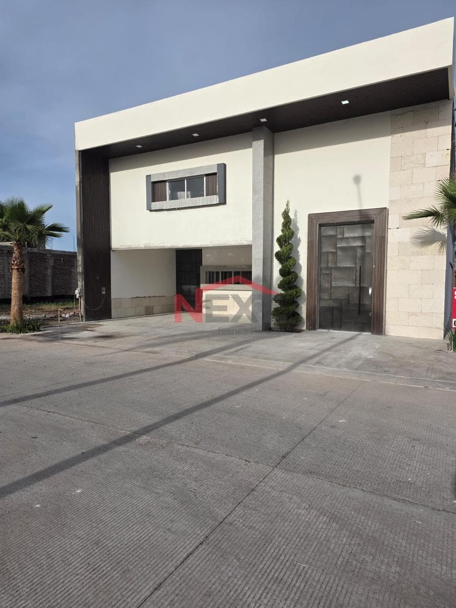 HOUSE FOR SALE IN LOS MISIONEROS