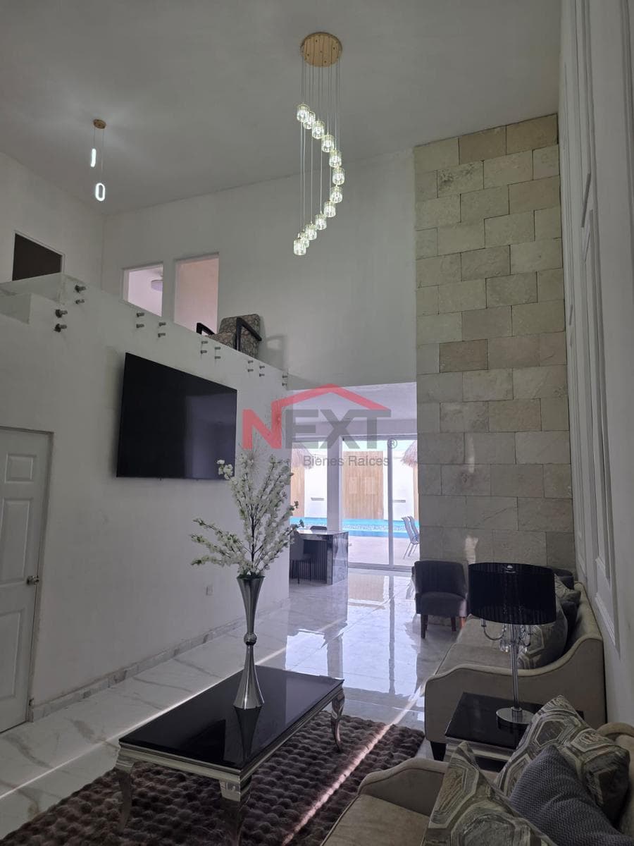 HOUSE FOR SALE IN LOS MISIONEROS