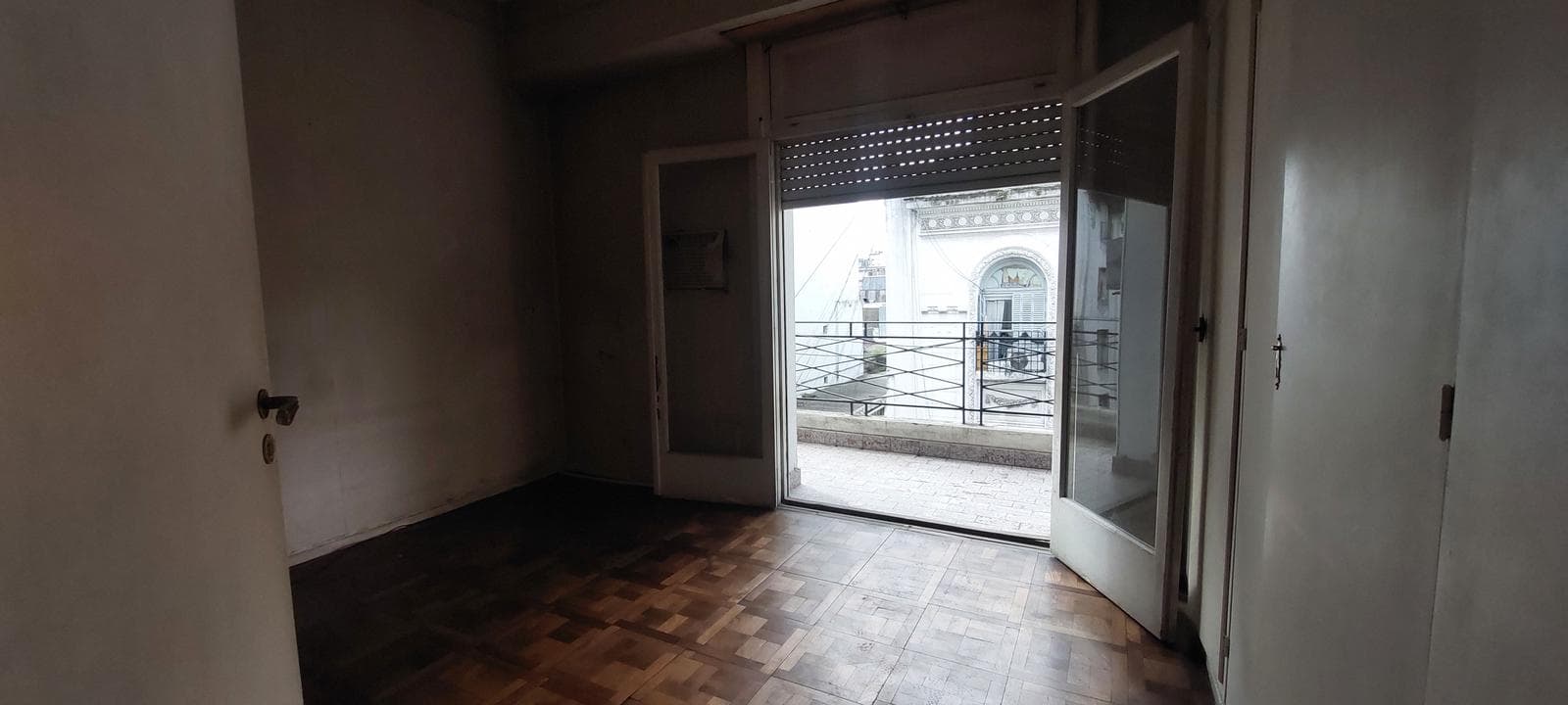 2-room apartment for sale in Balvanera, in need of renovation