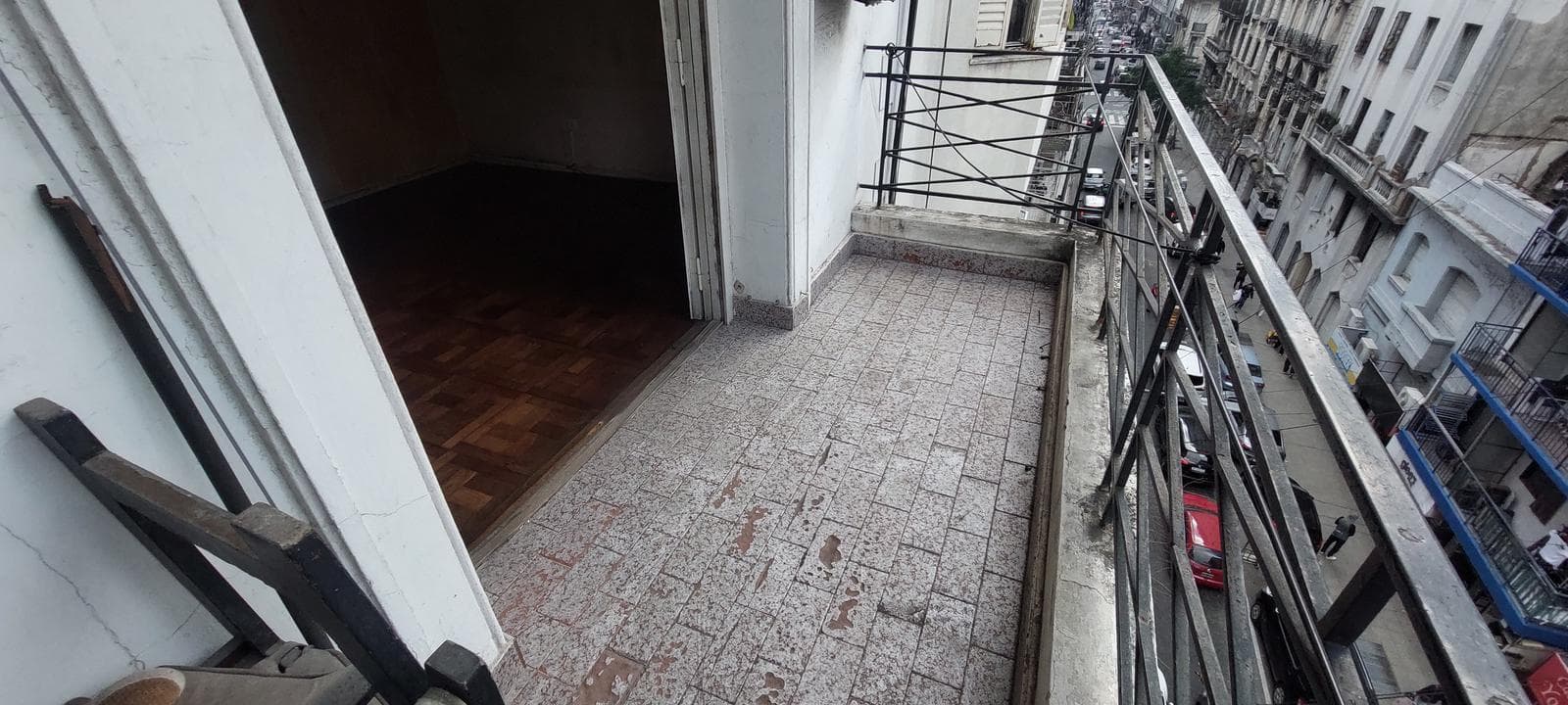 2-room apartment for sale in Balvanera, in need of renovation