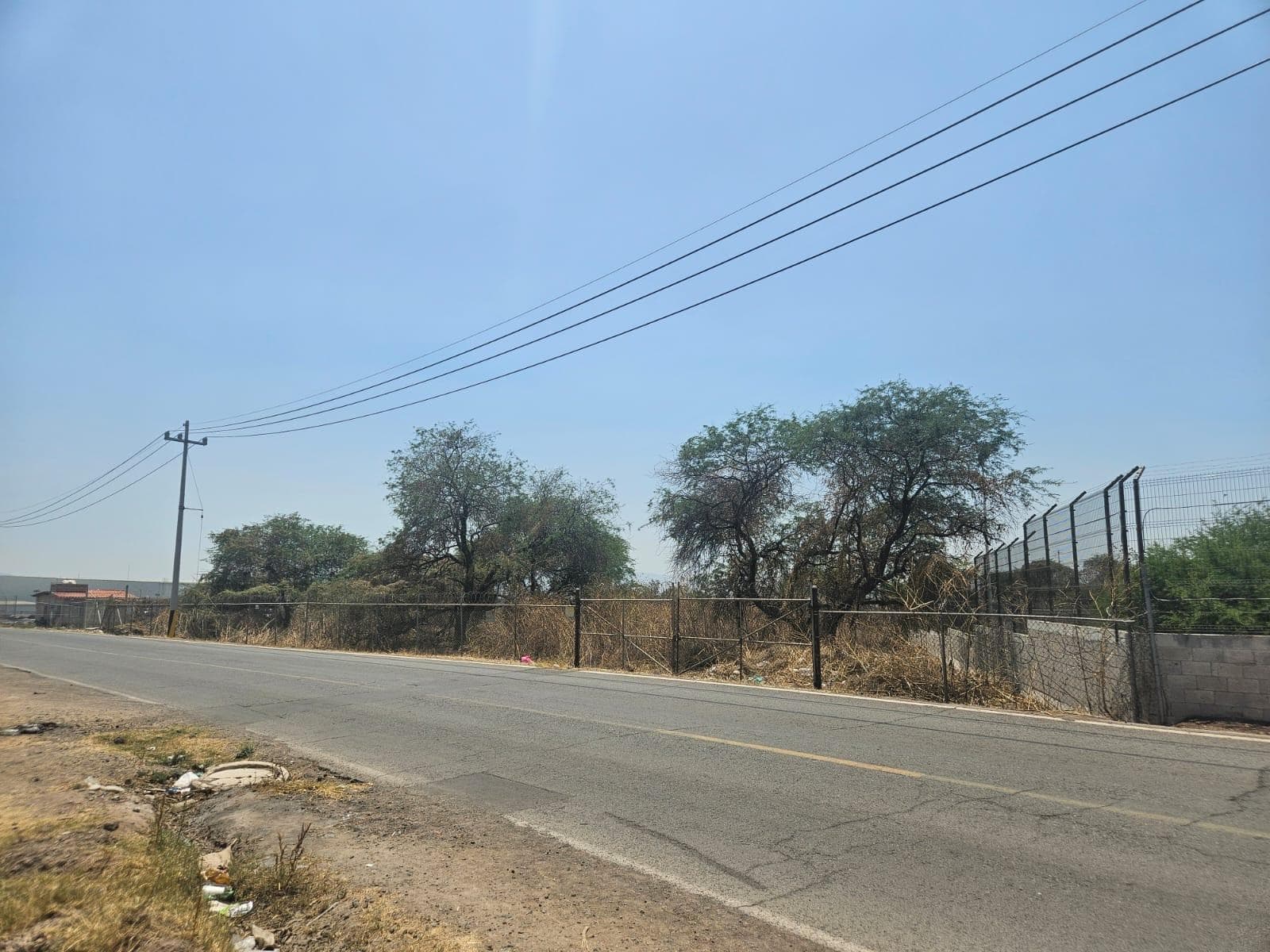 Land in El Salto