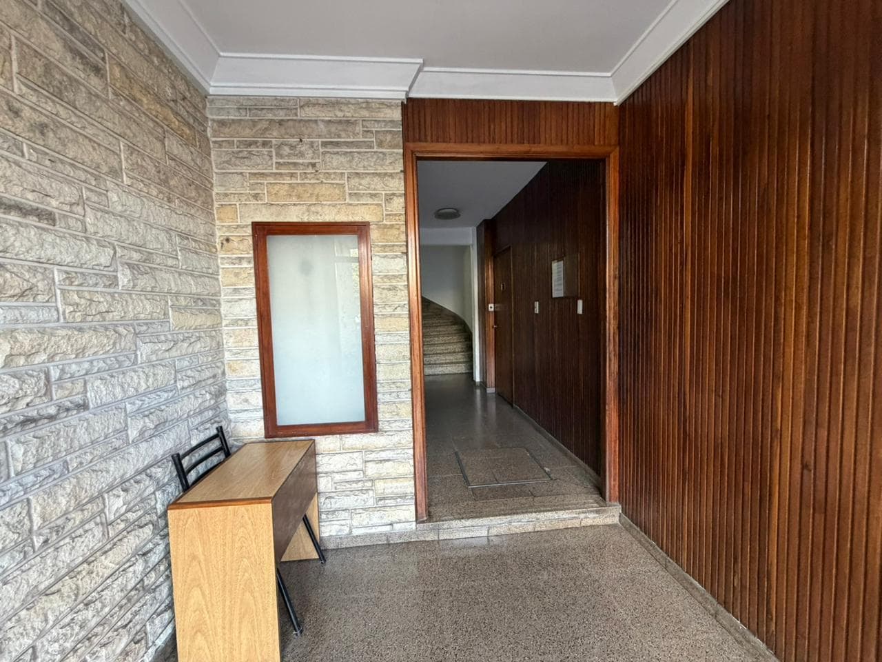 Alquiler departamento 2 ambientes en Coghlan
