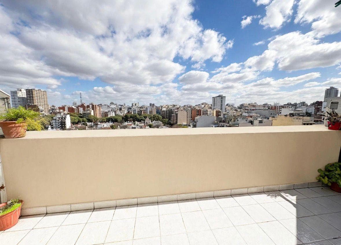 Exclusivo Piso en Caballito frente al barrio inglés