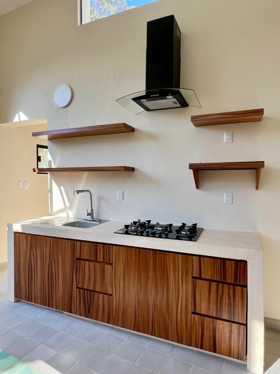HOUSE FOR SALE IN MÉRIDA, DOWNTOWN, SAN CRISTOBAL NEIGHBORHOOD, RENOVATED