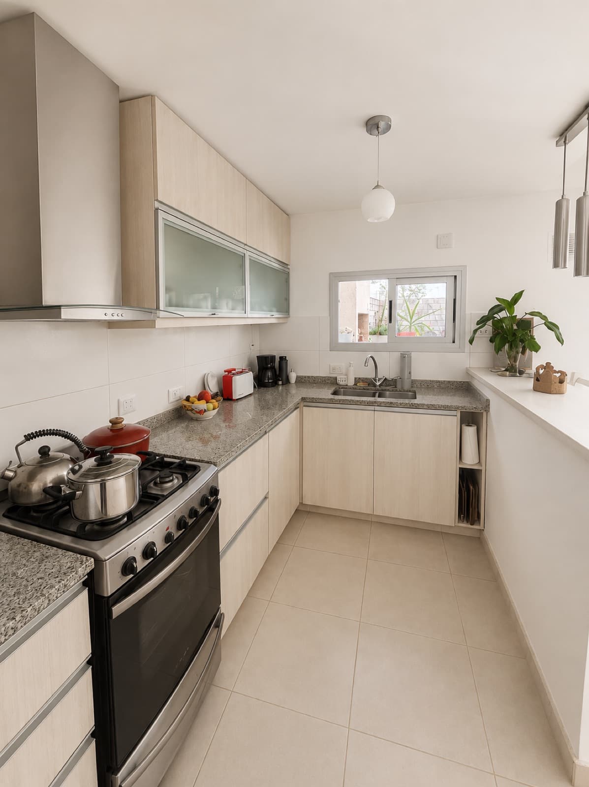 3-BEDROOM DUPLEX FOR SALE - QUALIFIES FOR A MORTGAGE - CHACRA DEL NORTE