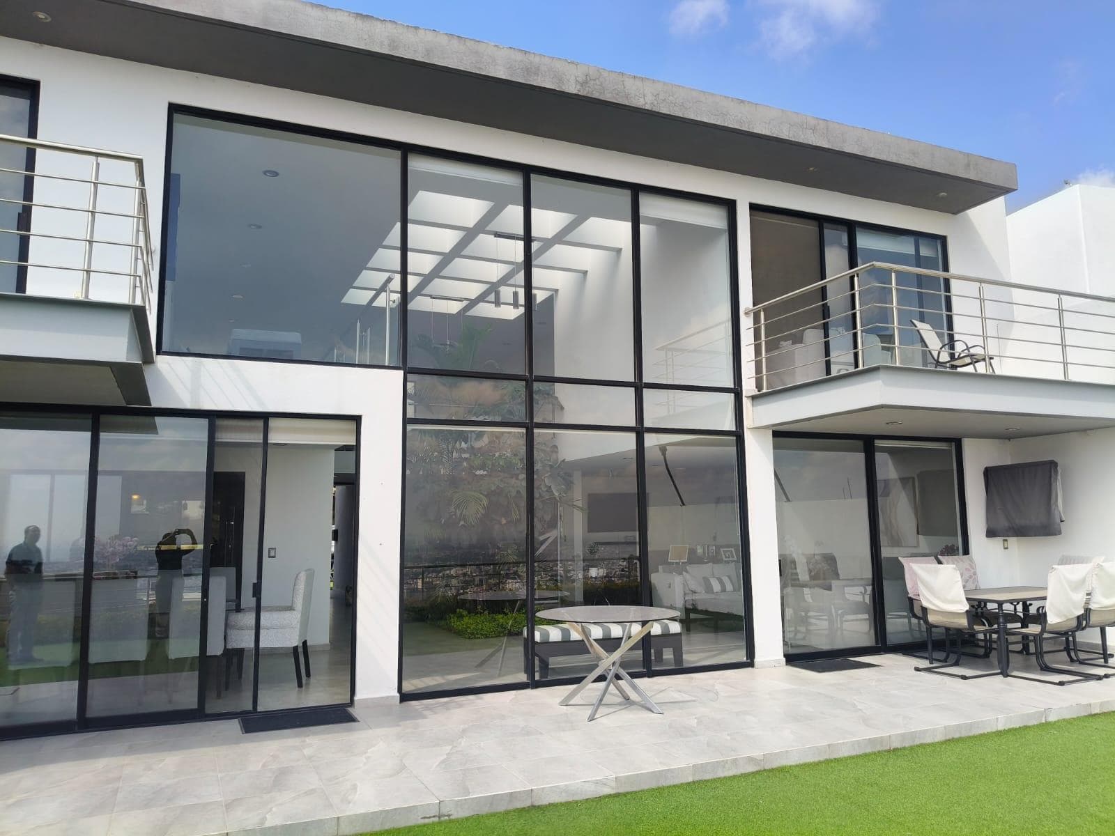 HOUSE FOR RENT AT THE GOLF CLUB, LA LOMA