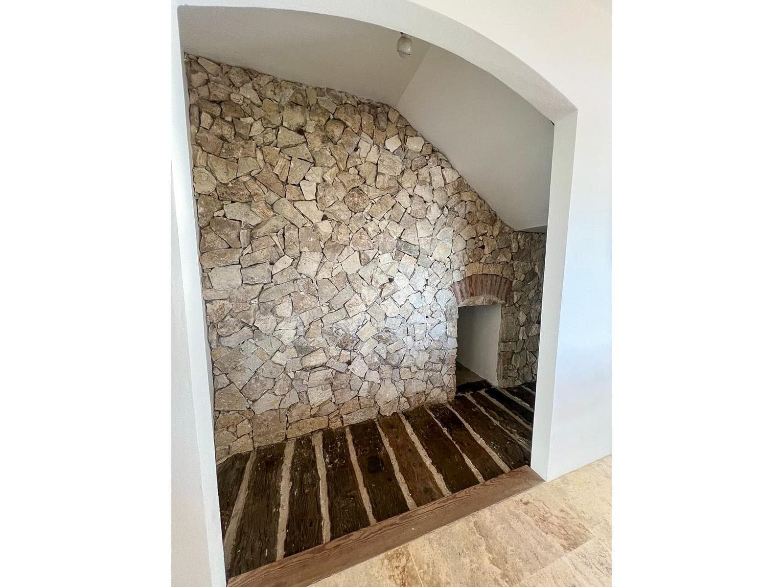 5-Bedroom House for Sale (with Rental Income) in La Laguna, San Marco Neighborhood, Villanueva, Tigre