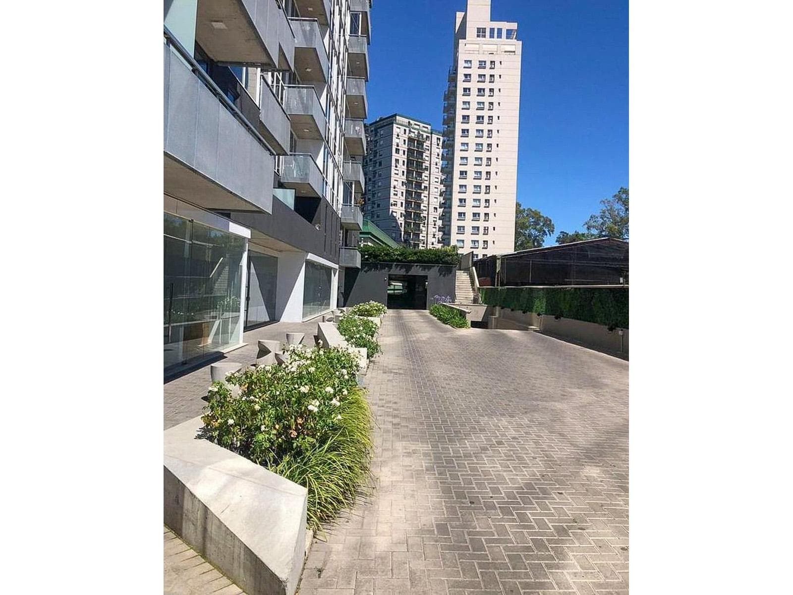 4-Bedroom Apartment for Sale with Balcony, Financing Available, in Riverside Tigre