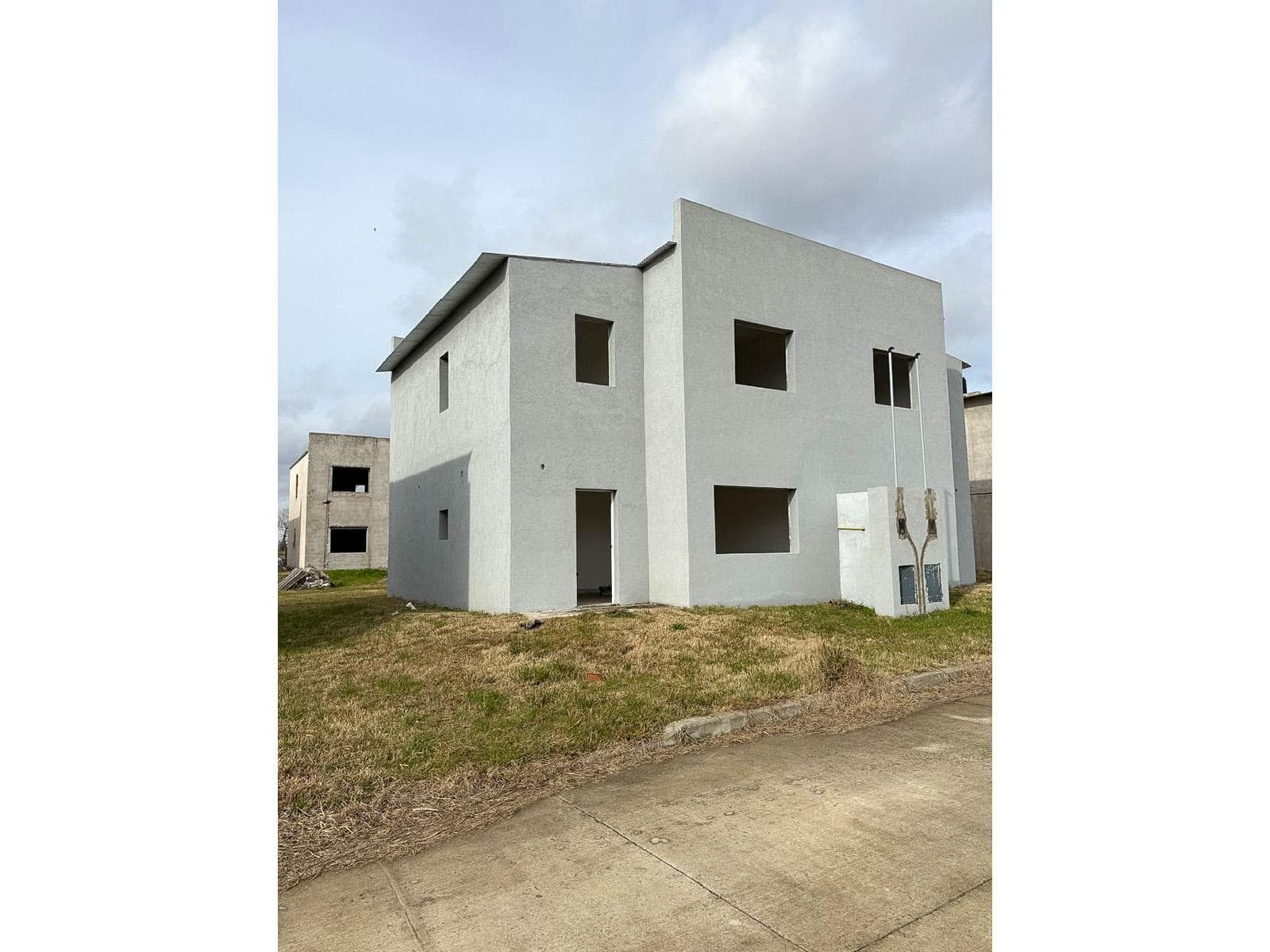 4-Bedroom Duplex for Sale: Down Payment and Installments; Under Construction in Campana