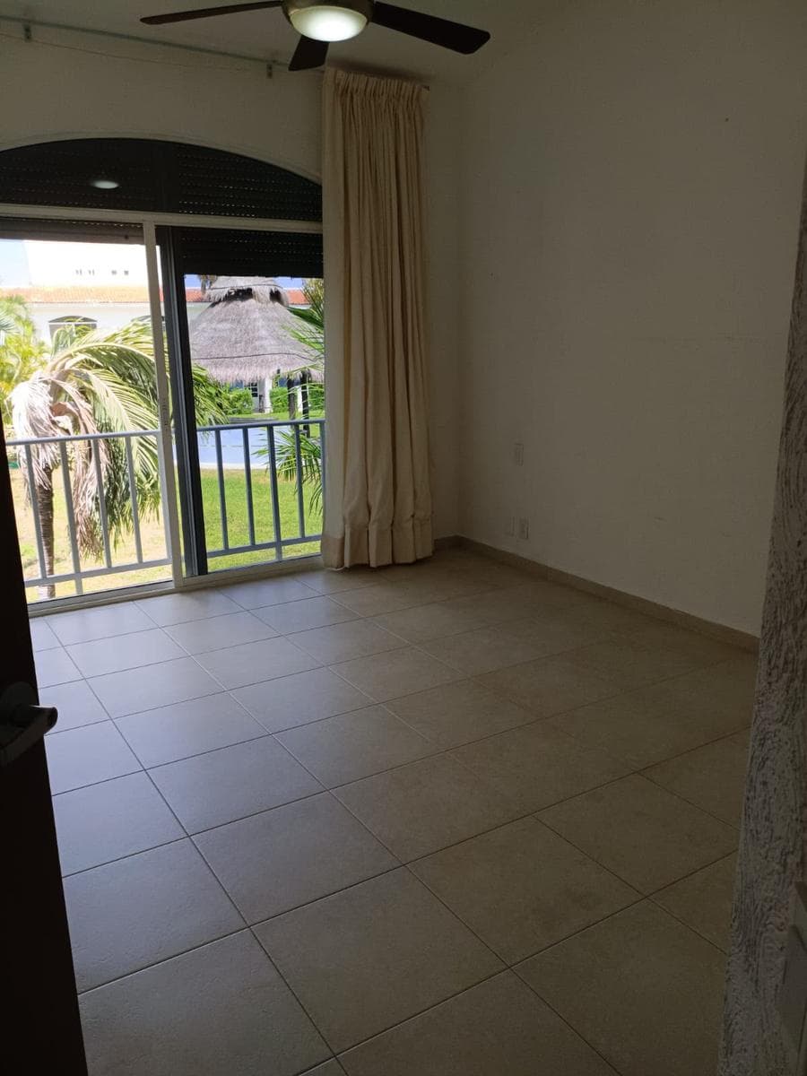House SM 17, CAPULINES RESIDENTIAL COMPLEX
