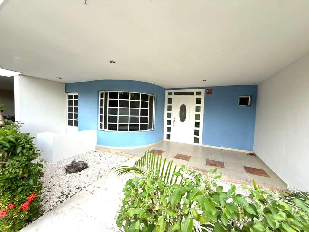 House SM 17, CAPULINES RESIDENTIAL COMPLEX