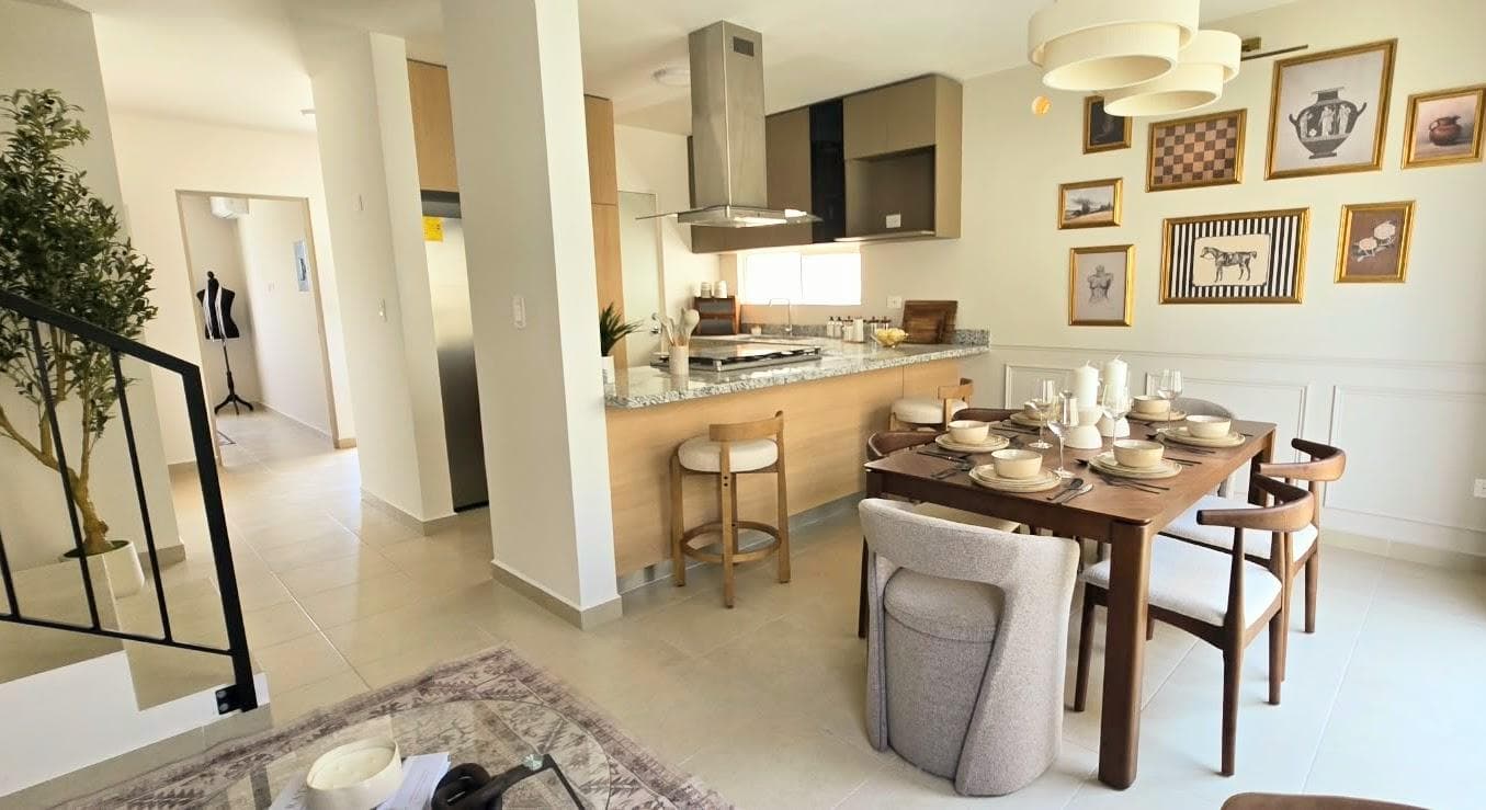House for Sale in Saltillo, Coahuila: Bedroom on the Ground Floor