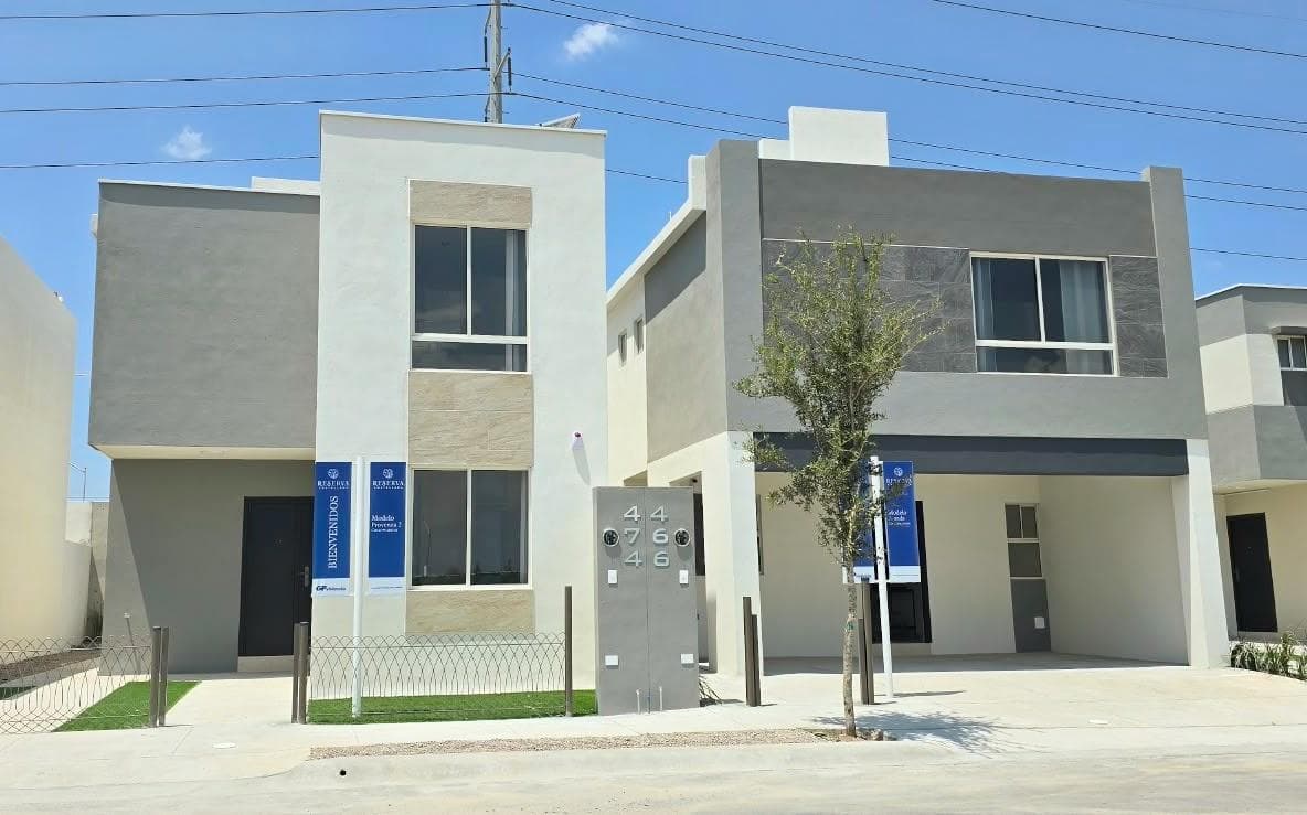 House for Sale in Saltillo, Coahuila: Bedroom on the Ground Floor