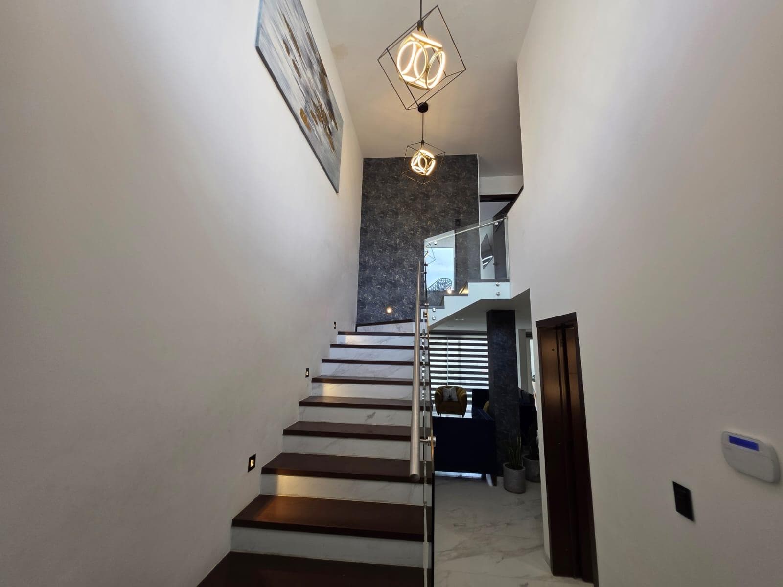 HOUSE FOR SALE IN PUNTARENA, CELAYA