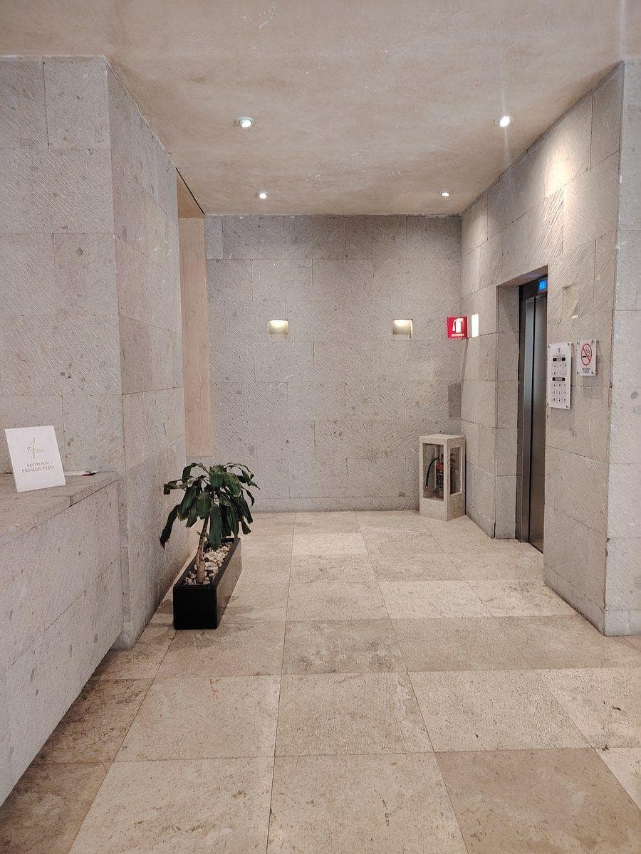 Office in Sayavedra County