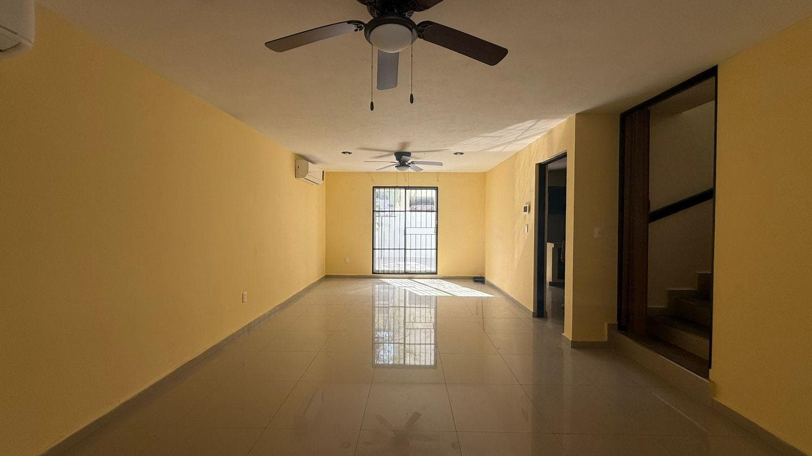 House for rent, Unidad Nacional neighborhood, Madero City.