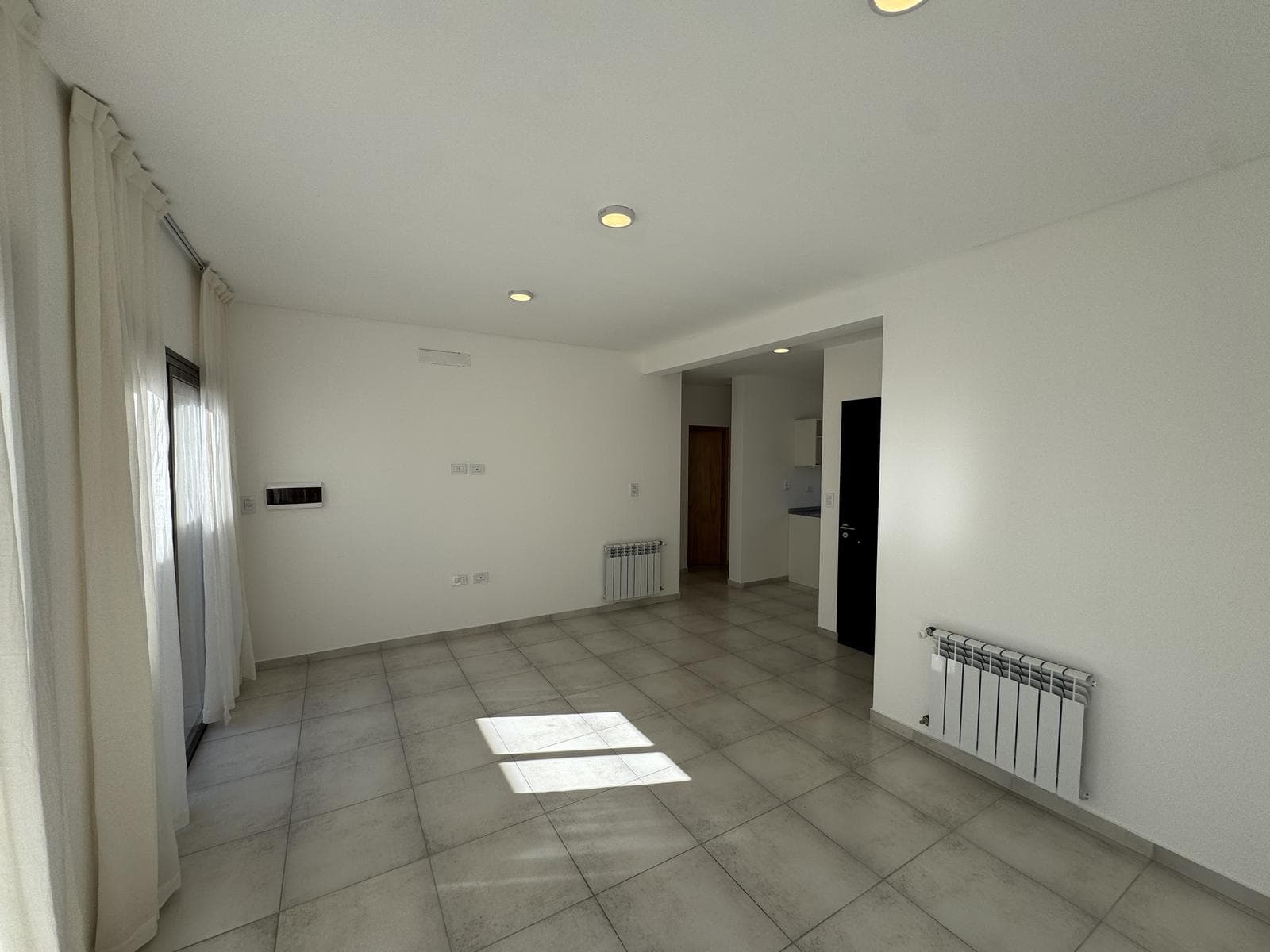 Brand-new house for rent: 2 bedrooms—all utilities included—in a gated community in Luján de Cuyo