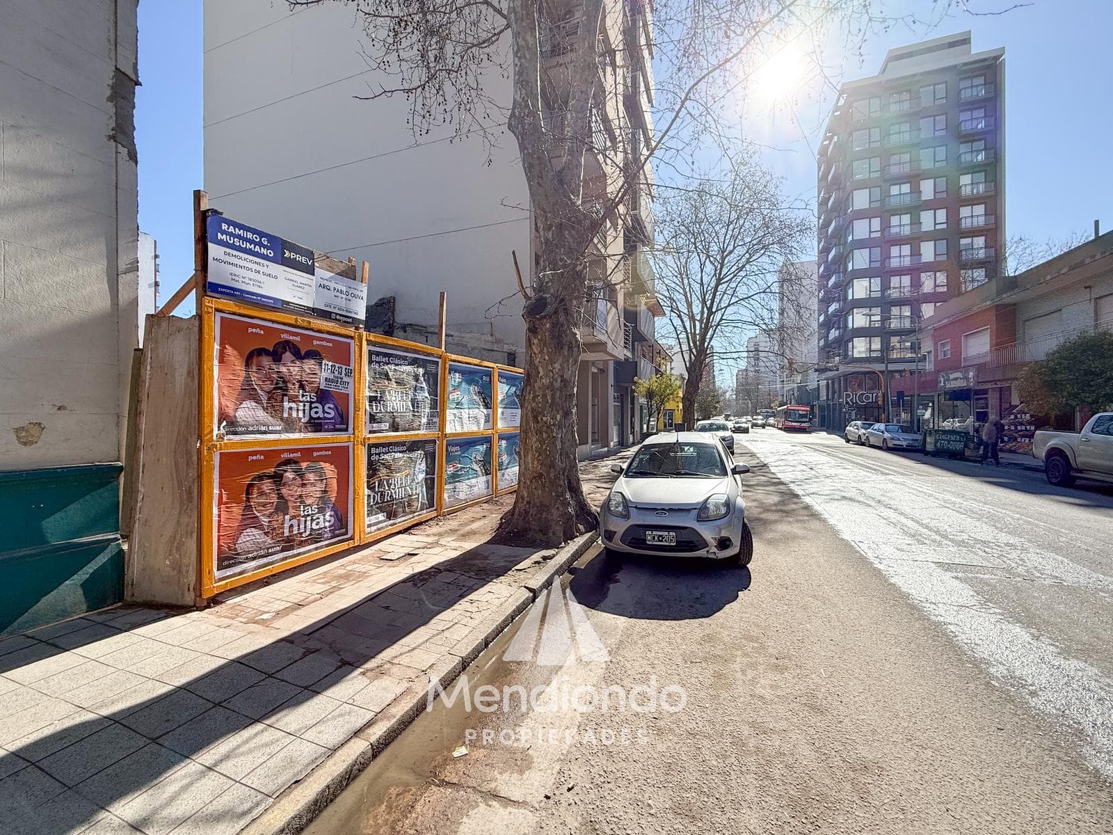 Lot at 1900 Salta Street (between Belgrano and Moreno) in the Downtown area.