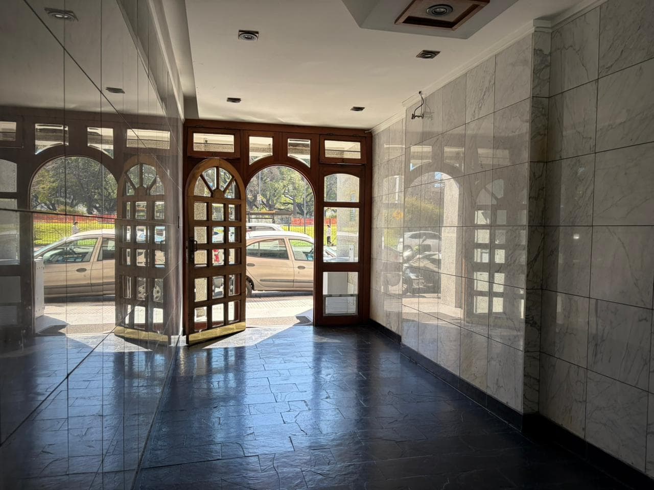 2-ROOM APARTMENT FOR RENT IN COLEGIALES