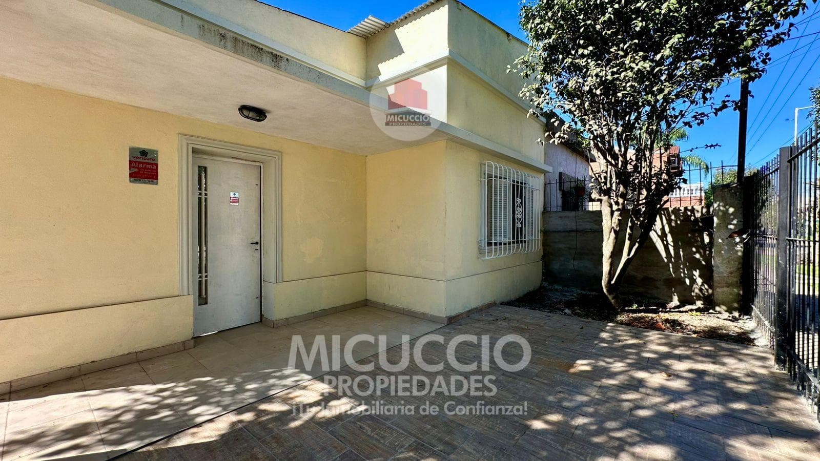 Casas en venta | Gral. Paz esq. Lauria | Escobar. IDEAL P/ RENTAS