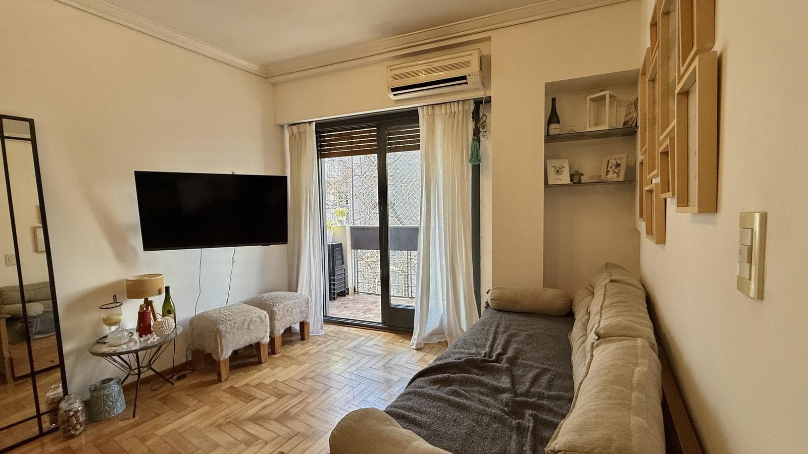 3-Bedroom Apartment for Sale in Recoleta