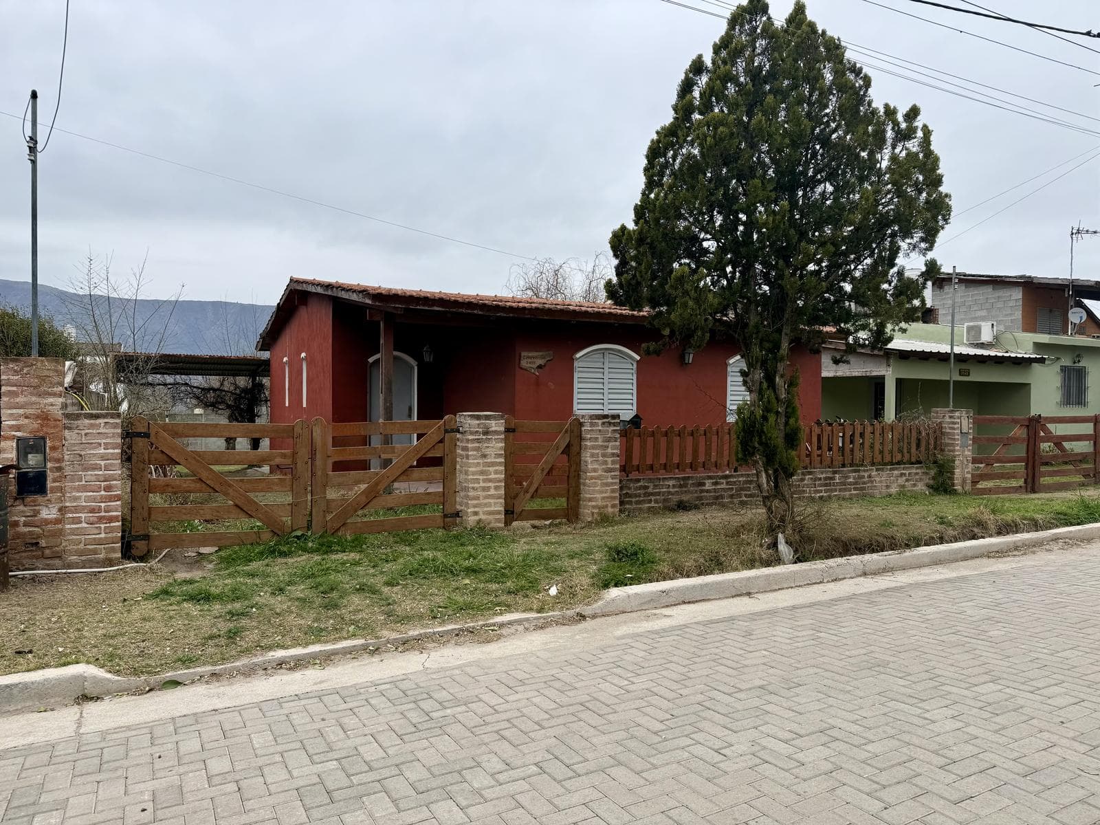 House for Sale in Santa María: 2 Bedrooms