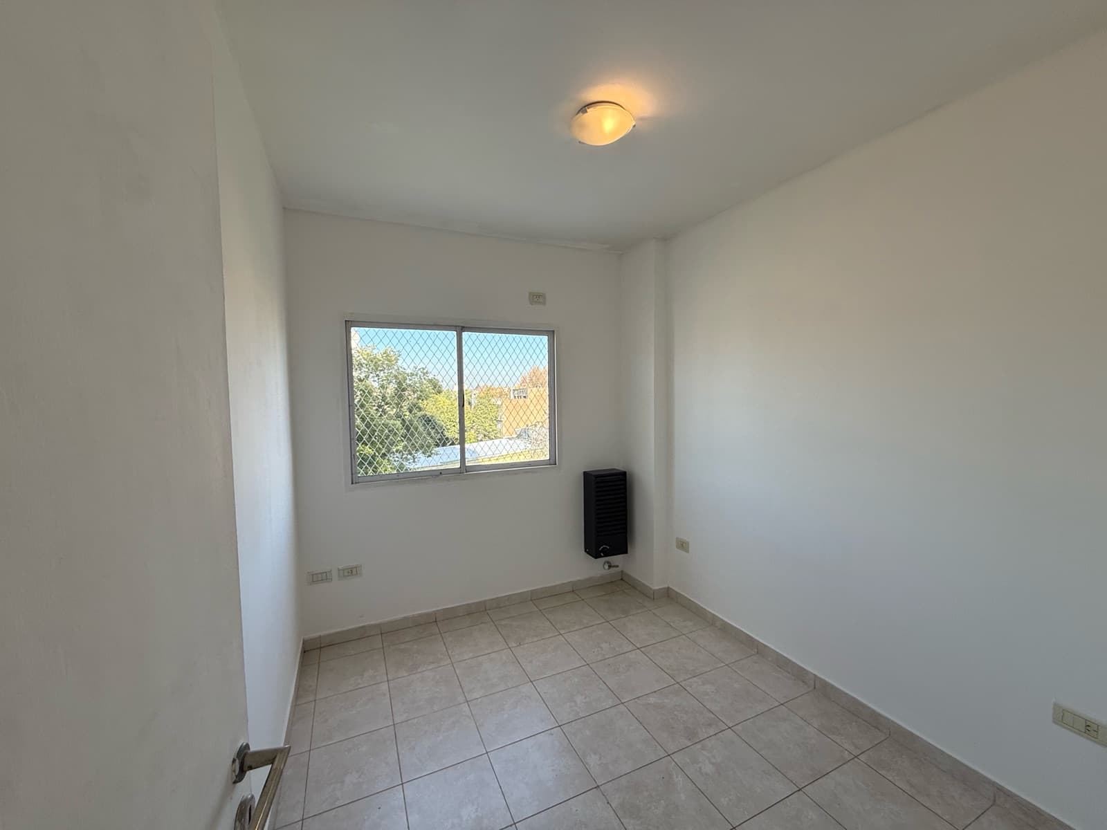 2-room apartment for rent in Remedios de Escalada