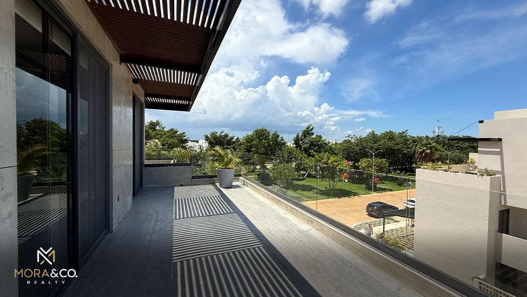 House for Rent with Pool and Terrace | 3 Bedrooms and 3 Levels