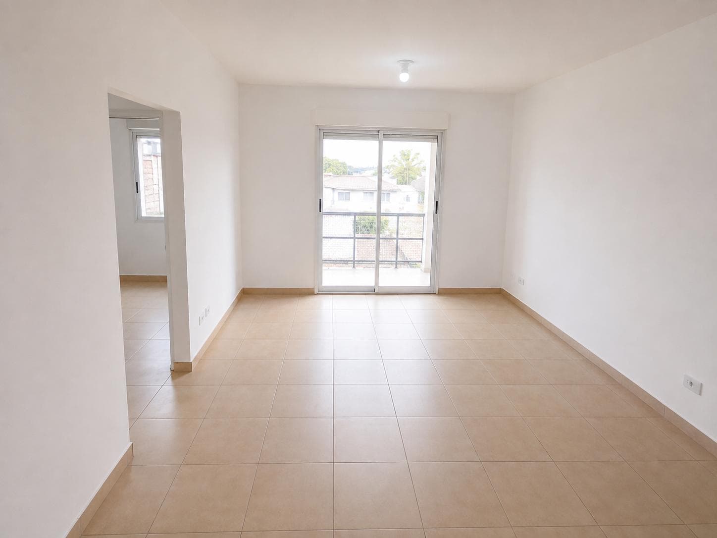 FOR SALE: 2-Bedroom Apartment with Balcony on the 12th Floor – Qualifies for Mortgage in Sarandí
